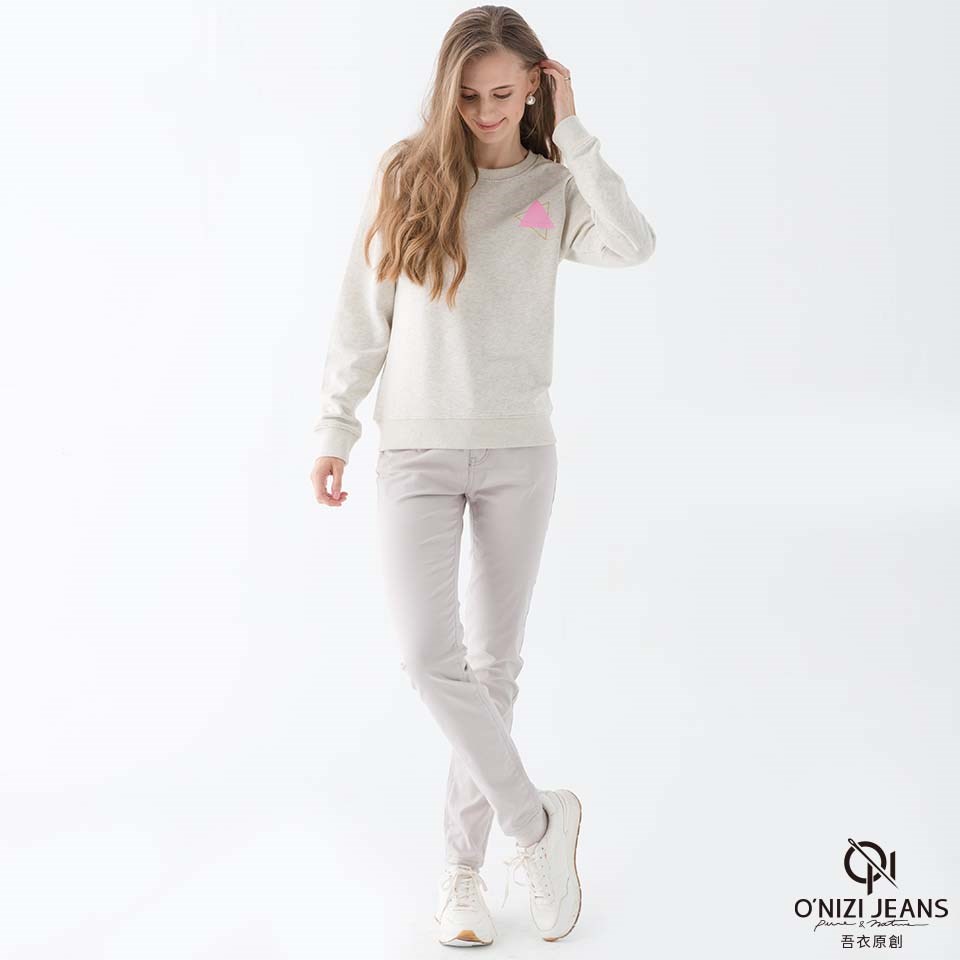 品牌LOGO女大學Ｔ