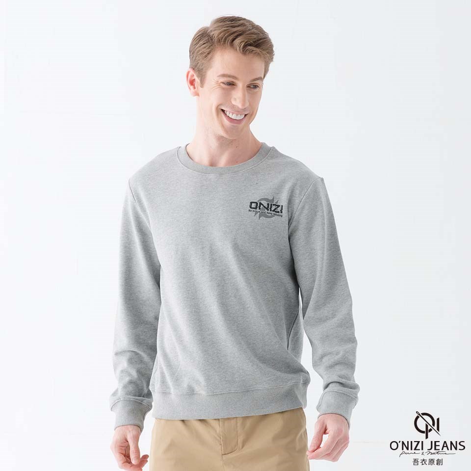 品牌 LOGO 男大學Ｔ